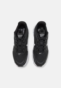 Nike Sportswear ZOOM AIR FIRE - Joggesko - black/white/anthracite