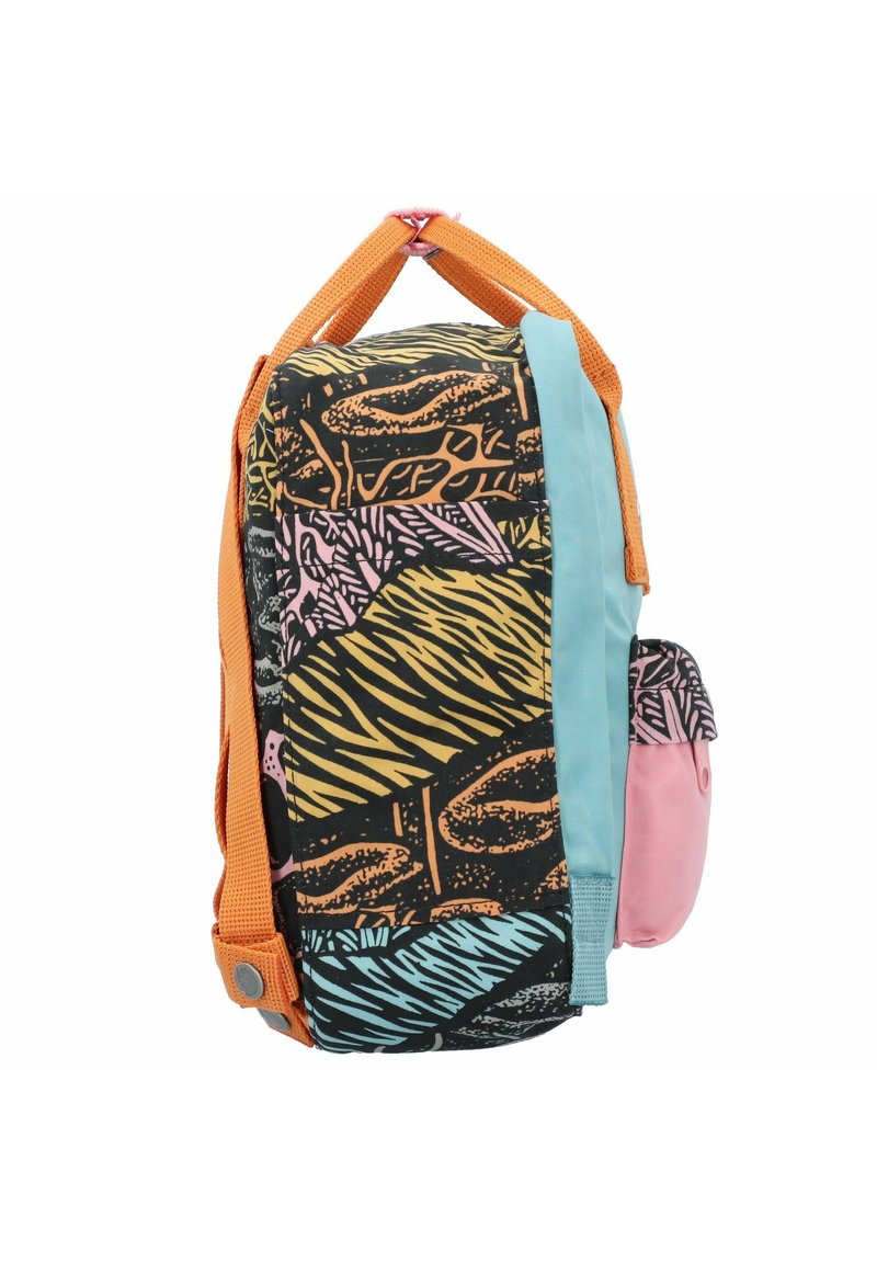 fjllrven art mini Fjll Rven Sport, Ocean Deep (Blue), Talla nica : Clothing, Shoes & Jewelry our classic Knken Mini backpack with a new design that borrows shapes Fjllrven KANKEN ART MINI 20