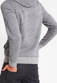 Abercrombie & Fitch Hættetrøje - grey