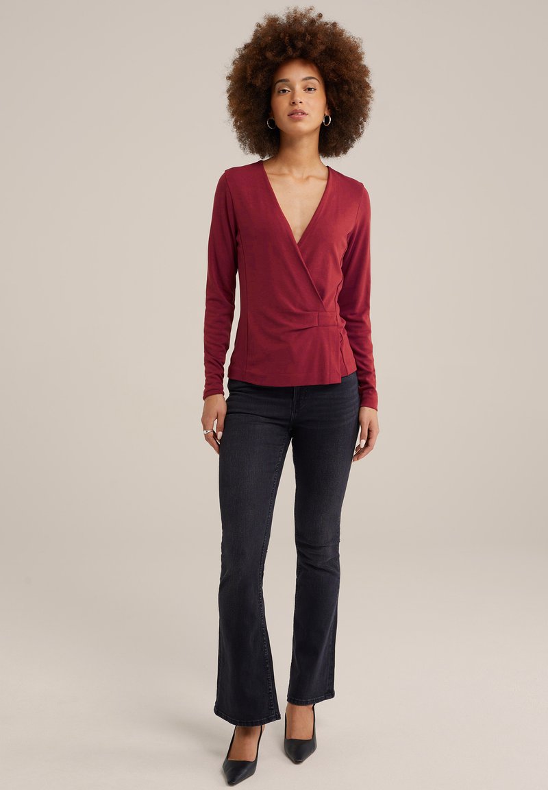 WE Fashion Longsleeve metallic-rood WE Fashion Longsleeve metallic-rood