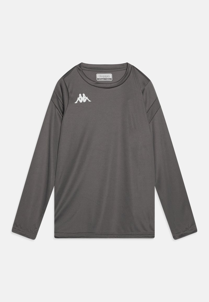 Graues langärmliges Sportshirt aus glattem, leichtem Material. Mit Rundhalsausschnitt und einem weißen Logo auf der oberen linken Seite.