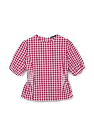 Blouse à manches courtes en vichy rouge et blanc avec un col rond et des côtés froncés, présentée sur un fond blanc.