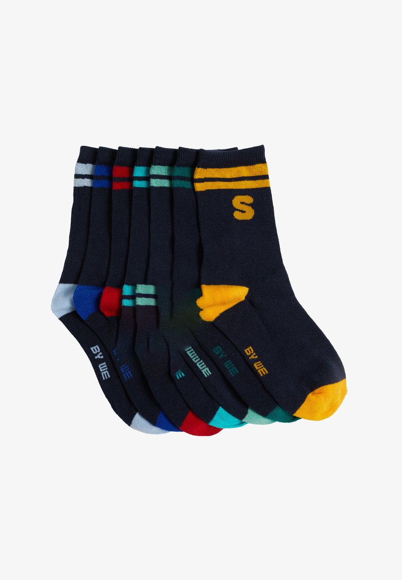 Hét darab sötétkék zokni, pamutból készült, kontrasztos csíkokkal, színekkel és logós díszítéssel. Minden zokni különböző csíkos mintával rendelkezik.