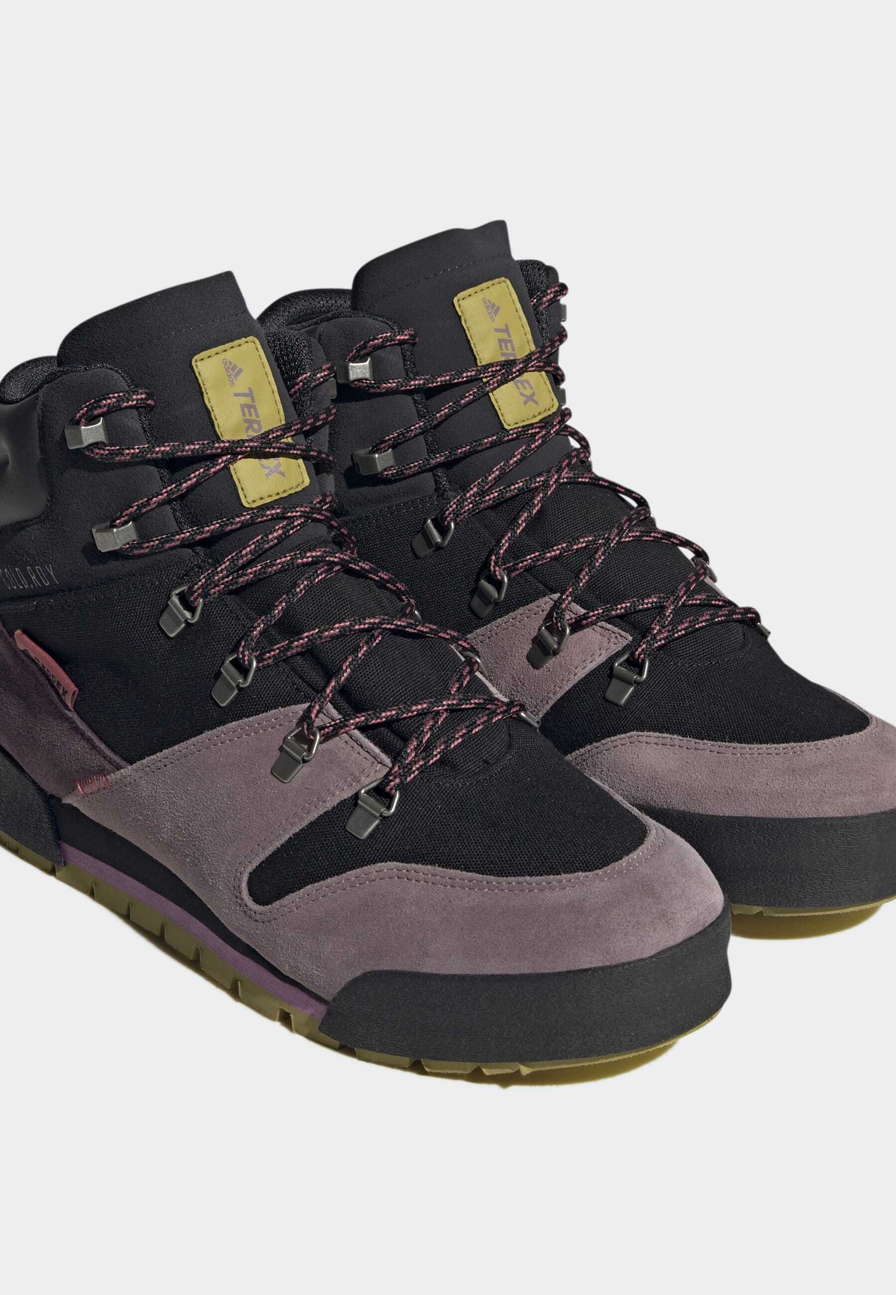 adidas Performance TERREX SNOWPITCH COLD RDY TRAXION - Hiking shoes - core  black purple pulse olive/black - Zalando.de