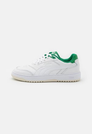 DOUBLECOURT  - Matalavartiset tennarit - white/archive green