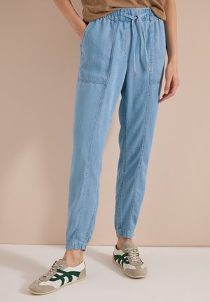Cecil, MID WAIST SLIM LEG HOSE IM WASHED-LOOK - Jeans fuselé - light blue wash