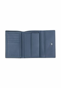 Portefeuille en cuir bleu ouvert, avec plusieurs emplacements pour cartes, un compartiment spacieux et une fermeture à pression. Texture lisse avec des coutures minimales.