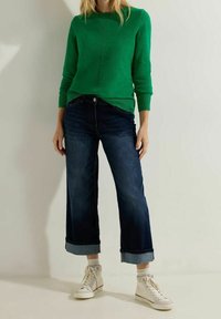 Cecil Sweter