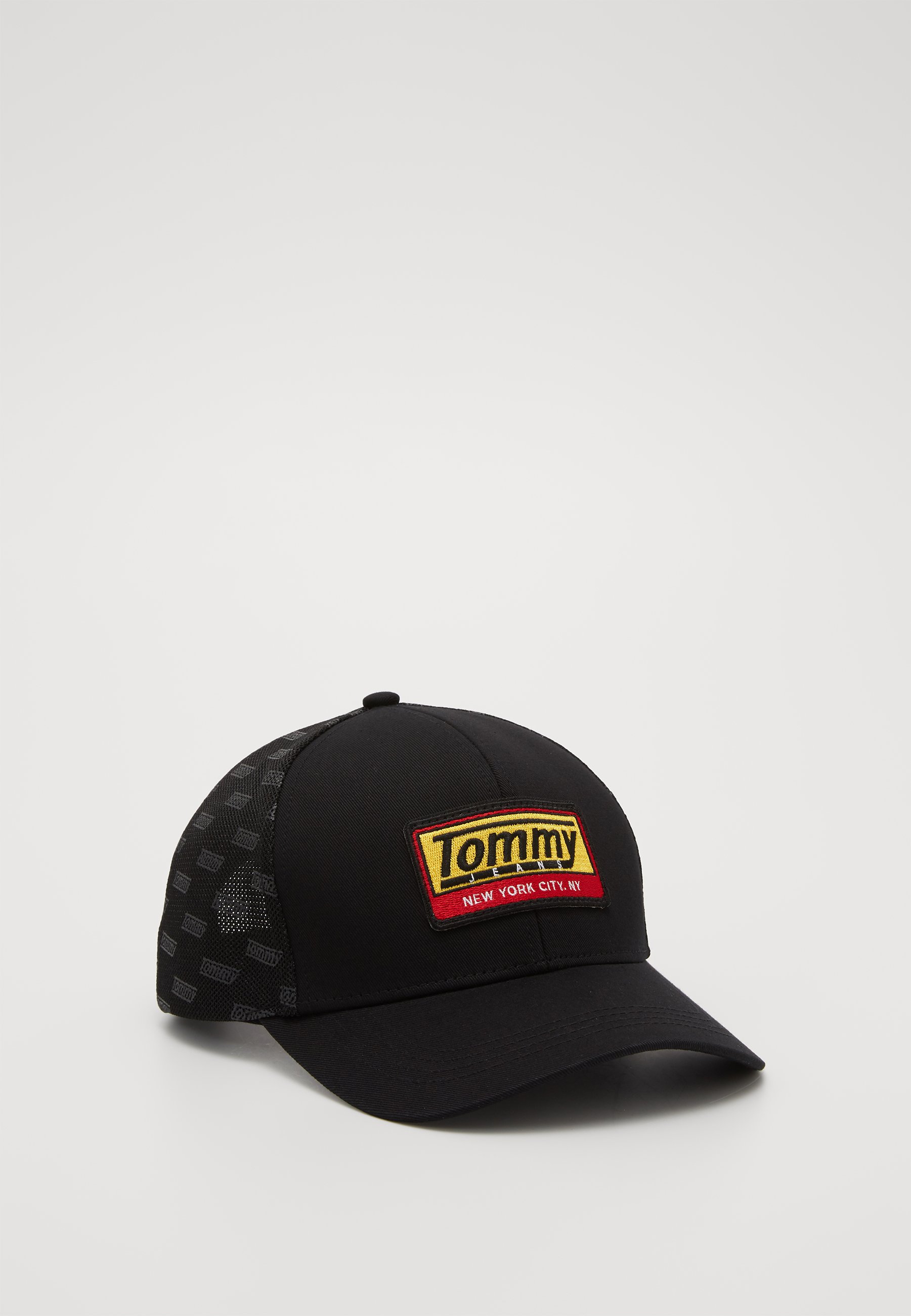 tommy jeans trucker cap