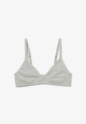 Bralette triangle gris avec des bretelles réglables, fabriqué à partir d'un tissu doux et texturé. Présente un design sans couture et une construction minimaliste.