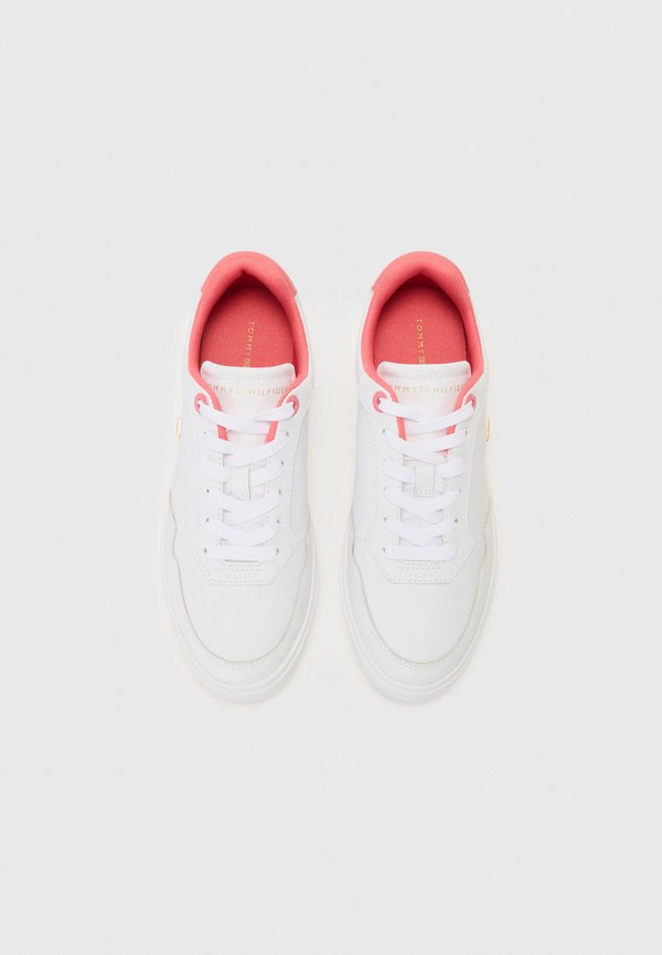 ELEVATED COURT - Trainers4