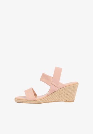 Kilehælsandal med flettet jutebund, lyserøde stropper i stof over tå og ankel samt åben bag med elastisk støtte.
