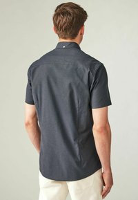 Next STRETCH OXFORD SHORT SLEEVE REGULAR FIT - Pluus - grey