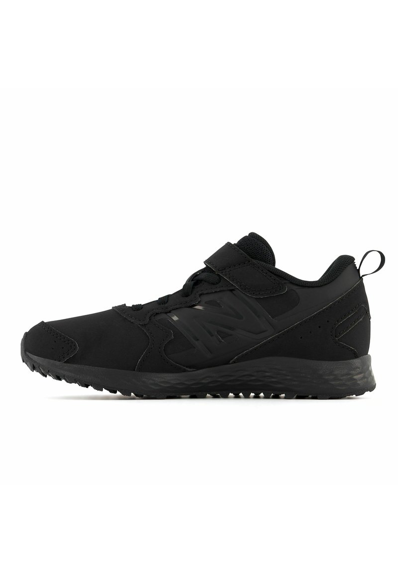 New Balance YA650 Trail running shoes black black/black Zalando