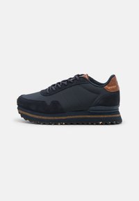 Woden Nora Iii Black Plateau Sneaker Woden NORA III PLATEAU