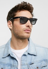 Ray-Ban WAYFARER UNISEX - Óculos de sol - top grey on havana