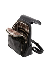 Zwarte leren rugzak met meerdere ritsvakjes en een gecheckt stoffen binnenwerk. Voorzien van verstelbare schouderbanden en goudkleurige hardware.