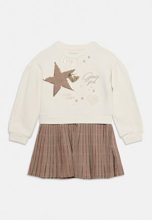 Guess, Спортна рокля - cream white