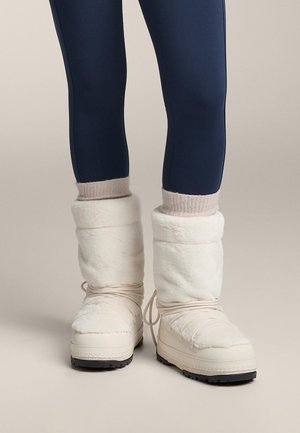 TECHNICAL - Téli csizmák - beige