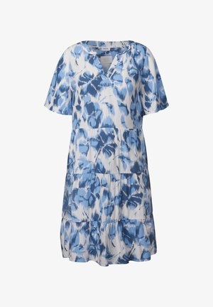 Modré květinové vzorované šaty s V výstřihem, krátkými rukávy a vrstevnatým designem. Vyrobeno z lehké tkaniny v různých odstínech modré.