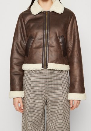 Veste en similicuir - beige