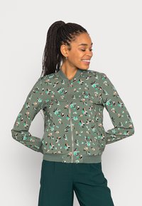Vero Moda VMCOCO - Blusão aviador - laurel wreath