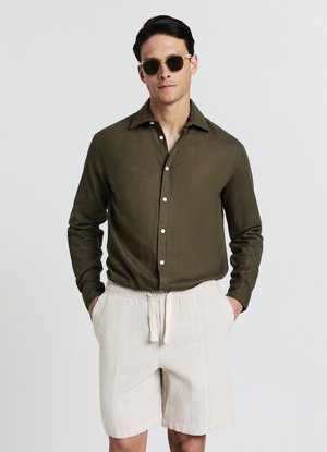 Calliope Short - var sabbia