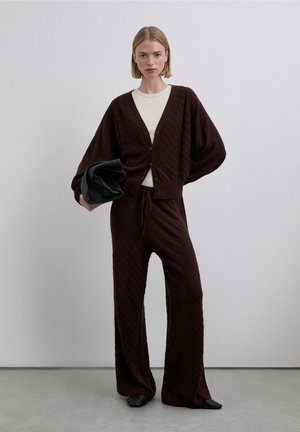 Scalpers Pantalones - dark brown