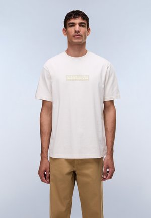 Napapijri, BOX LOGO SS - T-Shirt print - white whisper