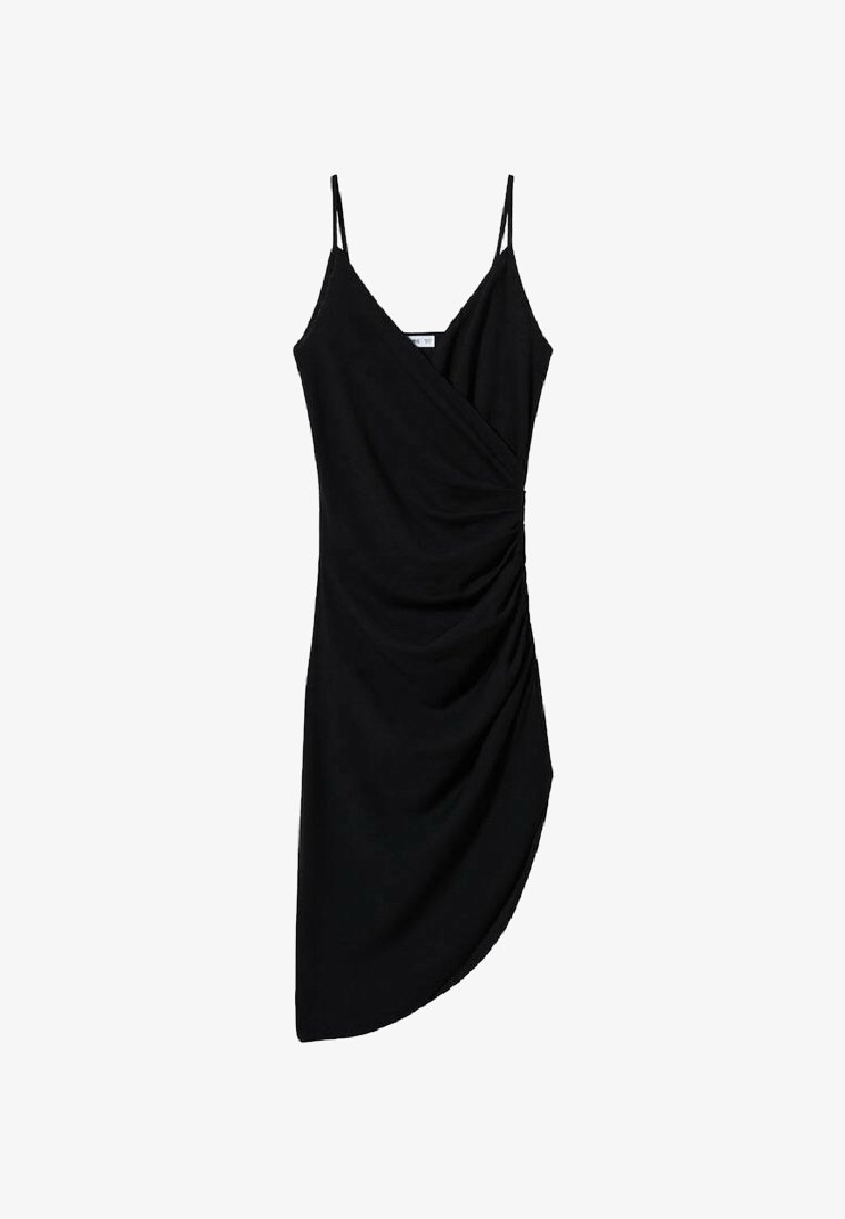 Robe noire sans manches portefeuille avec fines bretelles et détail froncé sur le côté, avec un ourlet asymétrique.