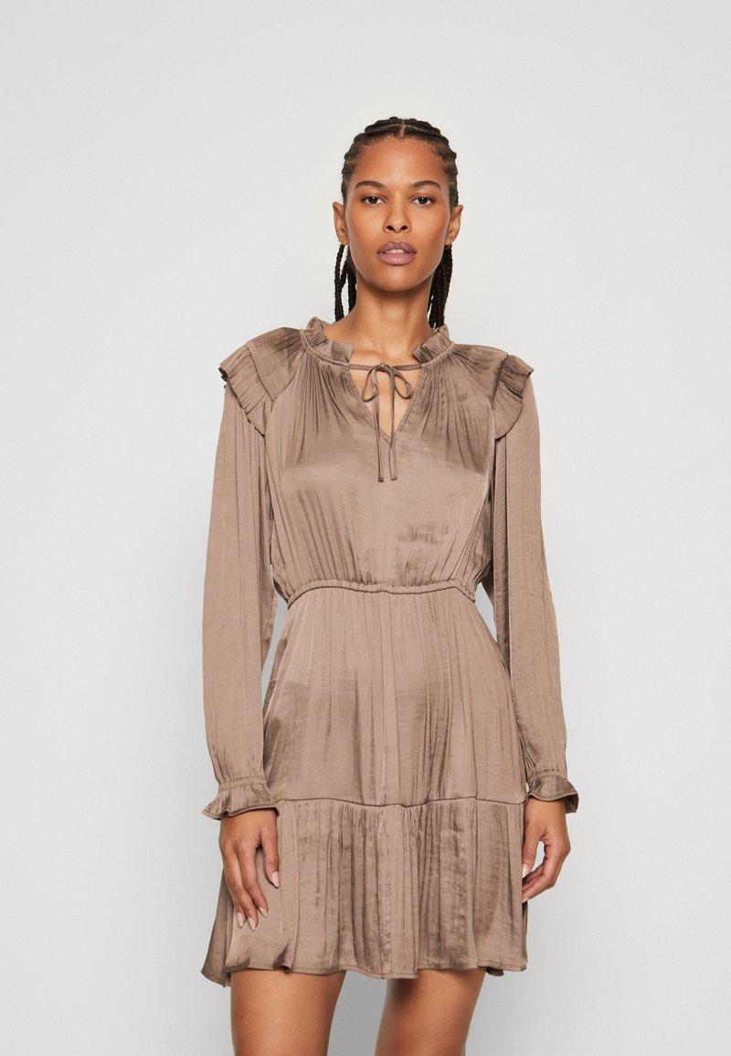 GAP - SPLIT NECK MINI - Denní šaty - light brown, Zvětšit