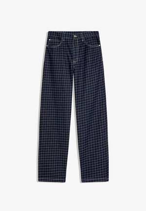 Pantalon droite bleu marine avec motif à carreaux blancs, poches avant, passants pour ceinture et fermeture par bouton à la taille.
