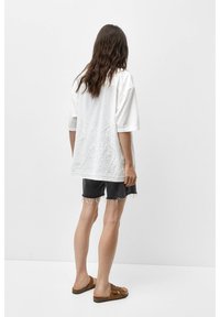 PULL&BEAR Chemise - white