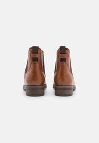 Tamaris Botines bajos - cognac