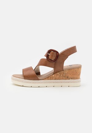Jana Plateausandalette - cognac