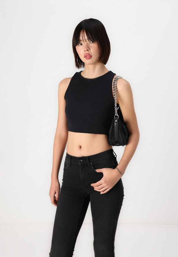 ONLANN  - Flared Jeans3