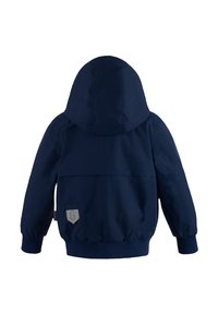 Veste à capuche bleu marine avec des poignets et un ourlet élastiques. Présente un patch logo triangulaire au dos, fabriqué en matériau lisse et durable.