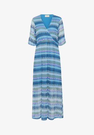 Maxiklänning med inslag av omslag, med ett blått och grönt vågmönster, korta puffärmar och lätt tyg.