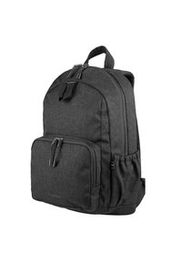 Zaino in tessuto grigio con due scomparti con zip, spallacci regolabili e imbottiti, e una tasca laterale in rete. Presenta una superficie texturizzata.