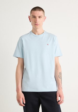 SMOOTH SOLID TEE - Paprasti marškinėliai - winter sky