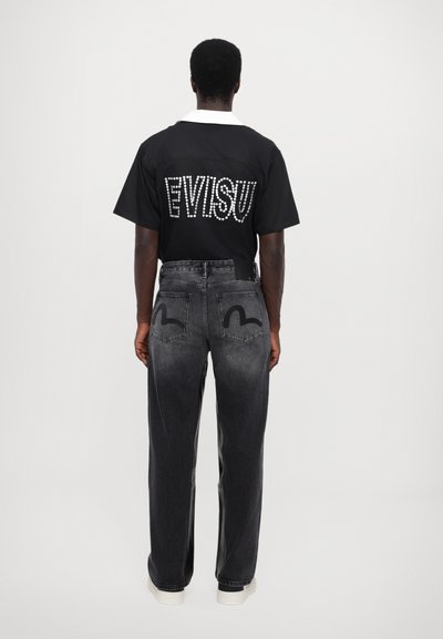 Evisu Džíny Relaxed Fit - black