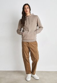 BOSS Felpa - open brown