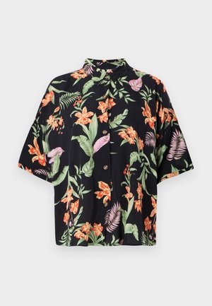 Korte mouw, zwart bloemenoverhemd met levendige oranje en paarse bloemen en groene bladeren. Bevat vijf knopen en een kraag.
