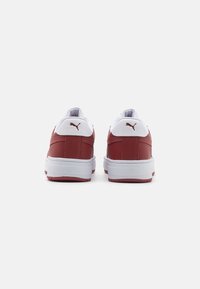 Puma PRO CLASSIC  - Sportcipő - white/intense red
