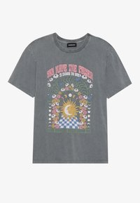 T-shirt estampada - black