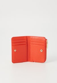 Coccinelle METALLIC SOFT - Peněženka - gazpacho