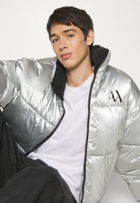 Armani Exchange BLOUSON JACKET - Zimska jakna - silver-coloured