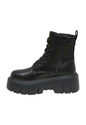 Platform ankle boots - black