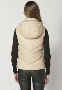Koroshi COCKED  - Strukirani kaput - crudo   off white