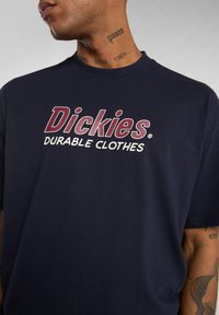 Dickies T-shirt print - night sky